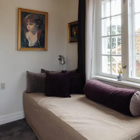 호텔 Gl. Avernaes Sinatur & Konference 3*