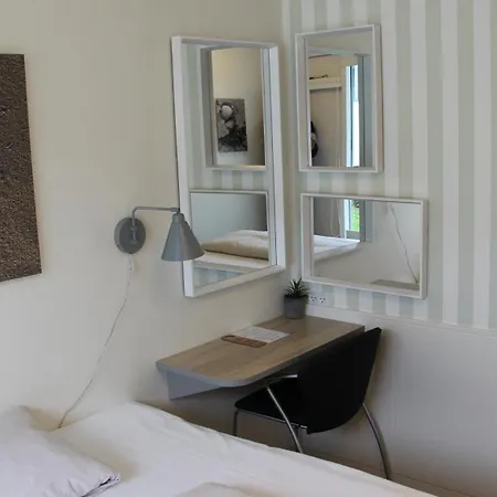 Gl. Avernaes Sinatur & Konference Hotel