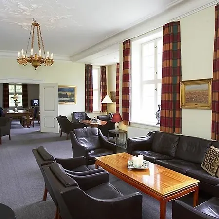 Gl. Avernæs Sinatur Hotel&konference 3* Ebberup