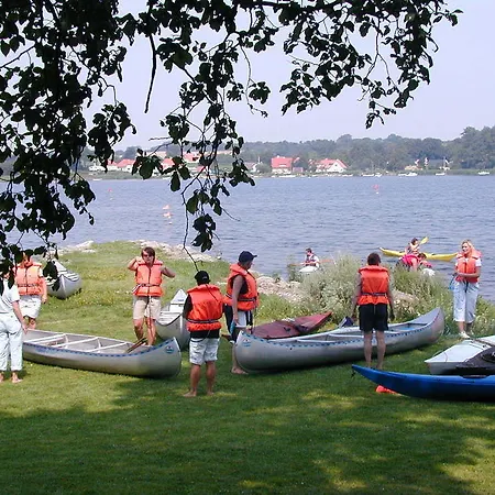 Gl. Avernaes Sinatur & Konference 호텔