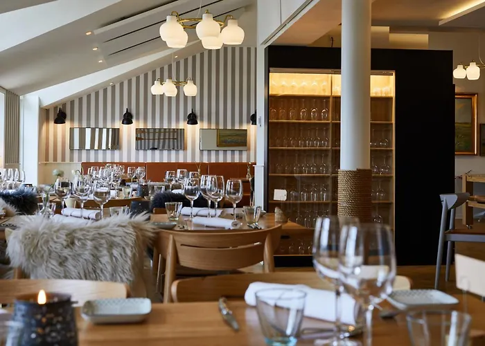 Ξενοδοχείο Gl. Avernaes Sinatur & Konference 3*