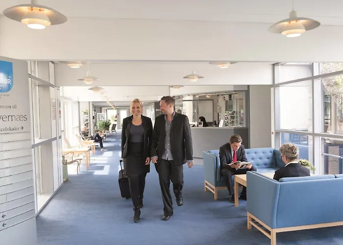 Ξενοδοχείο Gl. Avernaes Sinatur & Konference