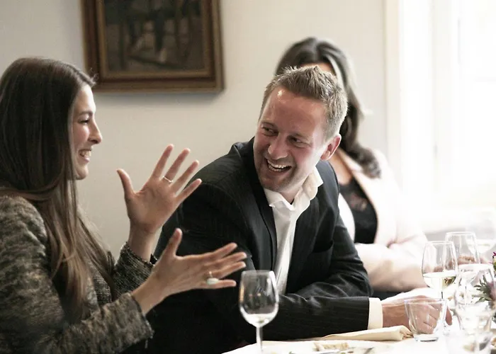 Ξενοδοχείο Gl. Avernaes Sinatur & Konference 3*