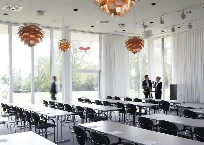 Hotel Gl. Avernaes Sinatur & Konference Ebberup